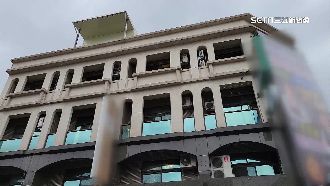 入住驚見滿屋小強　民宿只給殺蟲劑