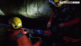 台中溯溪團體受困七重天瀑布 翻攝畫面