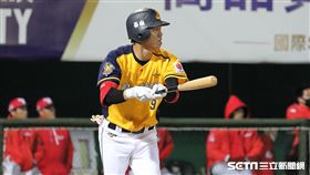 ▲中信兄弟三壘手王威晨。（圖／記者劉彥池攝影）