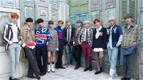 限定團體「Wanna One」。(圖／Wanna One臉書)