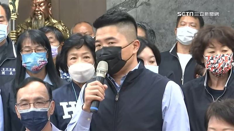 卓冠廷被顏家友「關切」：別挖這麼深