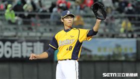 ▲中信兄弟投手官大元。（圖／記者劉彥池攝影）