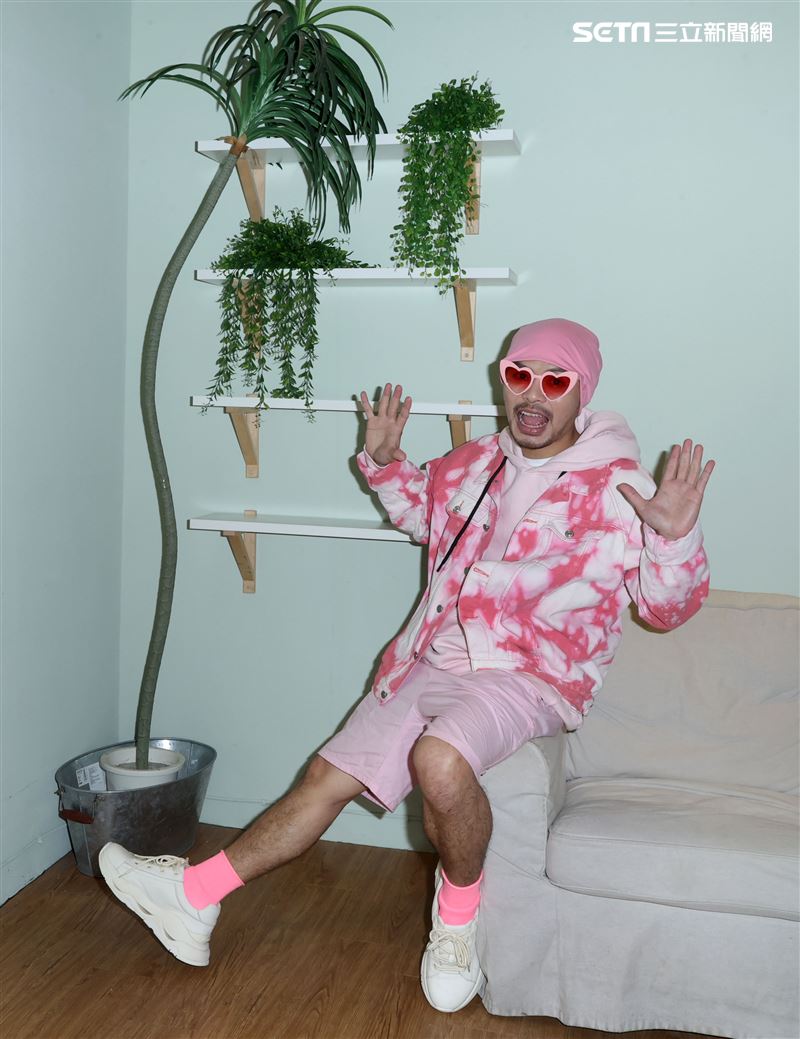 黃明志三立新聞網專訪。（記者邱榮吉/攝影）