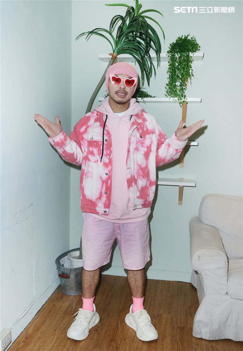 黃明志三立新聞網專訪。（記者邱榮吉/攝影）