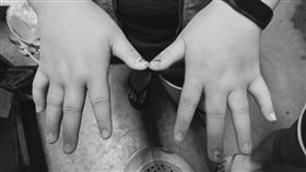 補習班,補教師,藤條,烙人