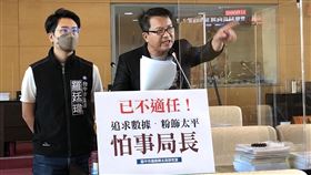 台中再爆虐殺、傷害案僅函送  市議員要警長下台國民黨台中市議員陳文政（右）16日指出，日前一家人力派遣公司將20歲男子毆打虐死，11天後又把鄰居打到顱內出血，2案警方都僅有「函送」，不斷縱放、實在離譜，要求警察局長蔡蒼柏下台。（陳文政提供）中央社記者趙麗妍傳真  110年11月16日