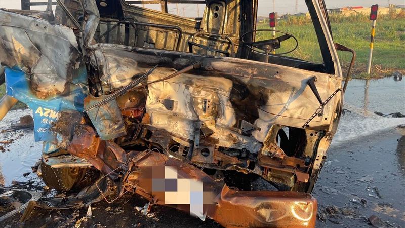台南火燒車事故　駕駛嚴重燒傷送醫