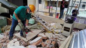 既存違建作為特定營業場所使用，北市府皆優先查報拆除，確保公共安全。優先處理1995年1月1日以後新違建、施工中違建，另1994年12月31日以前之既存違建則拍照列管，列入分類分期計畫處理。（圖／資料照）