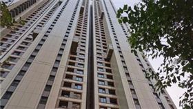 ▲彭女士新房新交屋時模樣與現在慘狀。（圖／翻攝自微信）