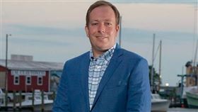 16:9
美市長傳前女友裸照「色情報復」遭逮　最重將坐100年牢
布拉德肖 Andrew Bradshaw
圖／翻攝自Andrew Bradshaw臉書
https://www.facebook.com/BradshawforCambridge/?ref=page_internal