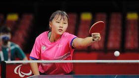 田曉雯東京帕運桌球鍍銅台灣帕運桌球小將田曉雯28日在2020東京帕運桌球第10 級女單4強，先盛後衰，在首局率先拿下優勢後連丟3局，獲得銅牌。（體育署提供）中央社記者龍柏安傳真  110年8月28日