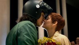 【ANNETTE：星夢戀歌】威尼斯影帝亞當崔佛，攜手奧斯卡影后瑪莉詠柯蒂亞。（圖／采昌提供）