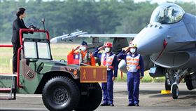 蔡英文出席嘉義F16-V成軍。（圖／記者邱榮吉攝）