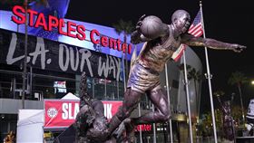 ▲湖人主場以7億美金賣出20年冠名權。（圖／美聯社／達志影像）