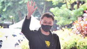 黃士修出席公投首場意見發表會四大公投首場意見發表會13日下午舉行，第17案「重啟核四」正方代表提案領銜人黃士修（圖）出席。中央社記者王飛華攝  110年11月13日