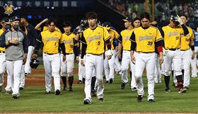 中信兄弟需要振作。（圖／中信兄弟提供）