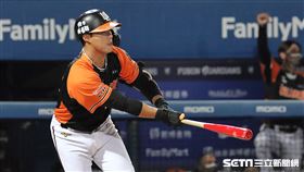 ▲統一獅一壘手吳桀睿。（圖／記者劉彥池攝影）