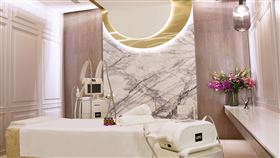 ▲媚登峯面對各種環境挑戰，仍堅持提供會員最好的服務。（圖／業者提供）