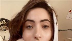 語音訊息有腸胃聲！正妹誤吞藍芽耳機　崩潰噴淚：催吐沒用iamcarliiib TikTok