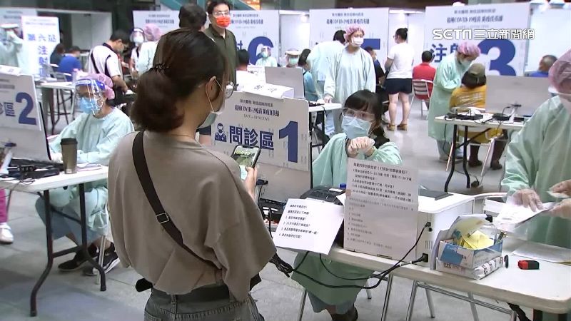 長庚第3劑混打收案中　試驗4方案