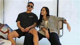 孫芸芸與弟弟孫智宏。（圖／翻攝自IG）