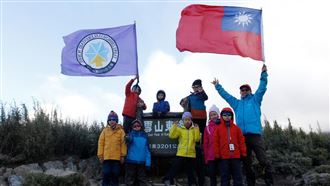 登雪山差5百米攻頂　師1決定網讚爆