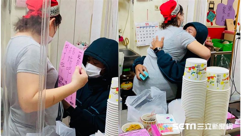 買炒飯遇店員被求婚　客人暖幫拍紀錄