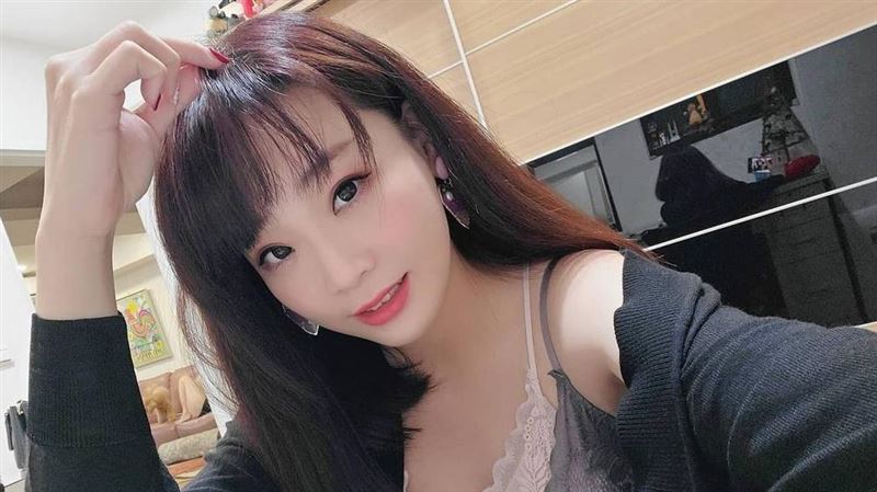 美女主播私服太辣惹議　親曝無奈心聲