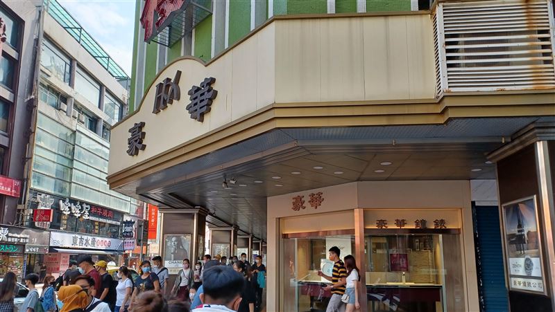 西門57年老地標　豪華鐘錶年底歇業