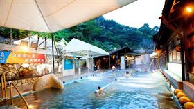 ▲「皇池溫泉御膳館」位在北投，主打用餐滿800元免費送雙人湯屋。（圖／翻攝自皇池溫泉御膳館官方臉書）