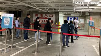 直擊／好市多黑購節首日僅17人排隊