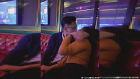 弟尪都被抓！極道人妻控「被迫成為法院玩物」　親密照曝光（圖／翻攝自天涯河南微博）