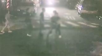 北市男揮安全帽敲車　慘遭鐵棍打破頭