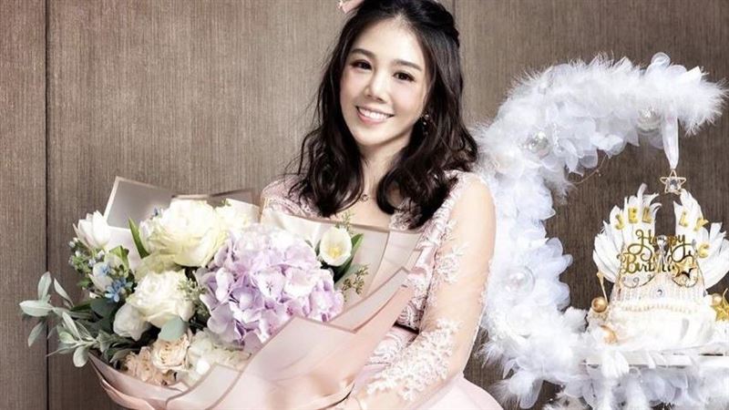 女星被叫去攝影棚見舊愛：為何搞這招