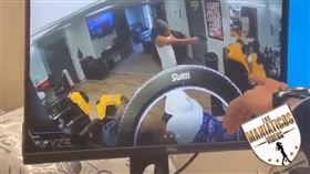 悍匪槍殺理髮師！心軟放過無辜客人…「轉身下秒」遭擊斃（圖／翻攝自Aleksander Onishchuk推特）