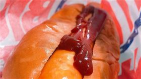 超商,熱狗,大亨堡,酸黃瓜醬,思樂冰,懷舊（圖／翻攝自爆怨公社）