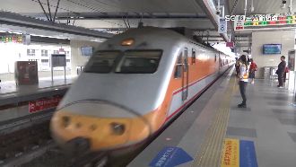 台鐵工程車煞車失靈　險遭火車撞上