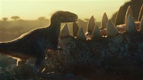 《侏羅紀世界：統霸天下》（圖／UIP提供）