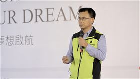 陳吉仲：沒說萊克多巴胺是保健食品  勿過度衍生農委會主委陳吉仲24日到屏東縣佳冬鄉出席活動時受訪表示，日前接受Podcast節目訪問時，特別提到萊克多巴胺是豬肉飼料添加物，沒有說是人的保健食品，希望一些團體不要再過度衍生。（佳冬鄉農會提供）中央社記者郭芷瑄傳真  110年11月24日