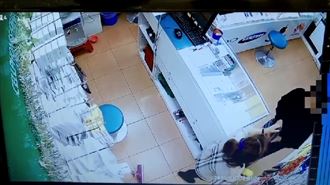 新竹男持槍搶　遇「超悍女店員」吃鱉