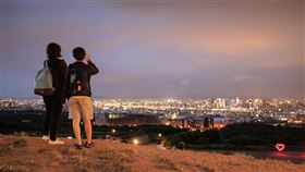 「國雄仰德大道」電梯別墅規劃106戶，建坪77至100坪，採用地上4層屋突2層規劃。（圖／業者提供）