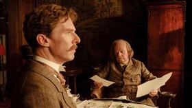 《天才貓奴畫家》陶比瓊斯飾演倫敦新聞畫報老闆。（圖／台北双喜電影提供）