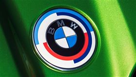 ▲BMW Motorsport 50周年紀念廠徽。（圖／翻攝BMW網站）