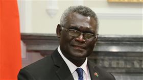 索羅門總理蘇嘉瓦瑞（Manasseh Sogavare）。（圖／翻攝自維基百科）