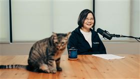 蔡英文、蔡想想、敏迪（圖／民進黨提供）