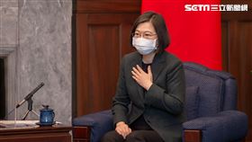 蔡英文接見美國聯邦眾議院退伍軍人事務委員會主席高野訪問團（圖／總統府提供）