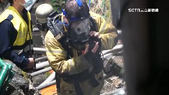 點蚊香釀大火　屋主遭黑煙嗆醒急逃生