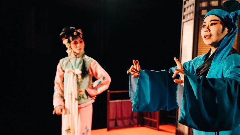 以伶人之眼　見證鹿港繁華興衰