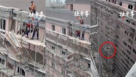 鷹架,六輕,起重機,麥寮(翻攝自 記者爆料網)