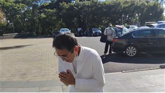 鈕承澤性侵判4年今入監　鞠躬道8字